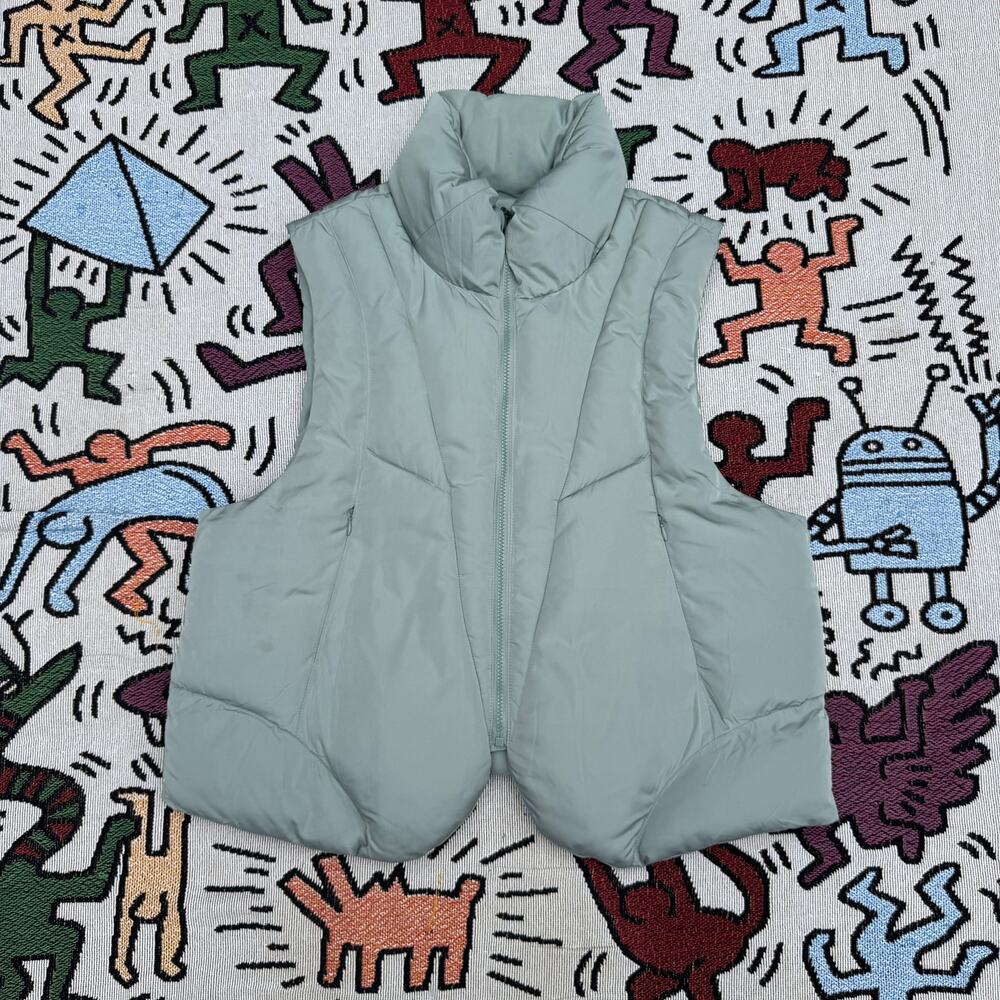 Reversible BDG Blue/Grey Zip Up Puffer Vest Size Medium